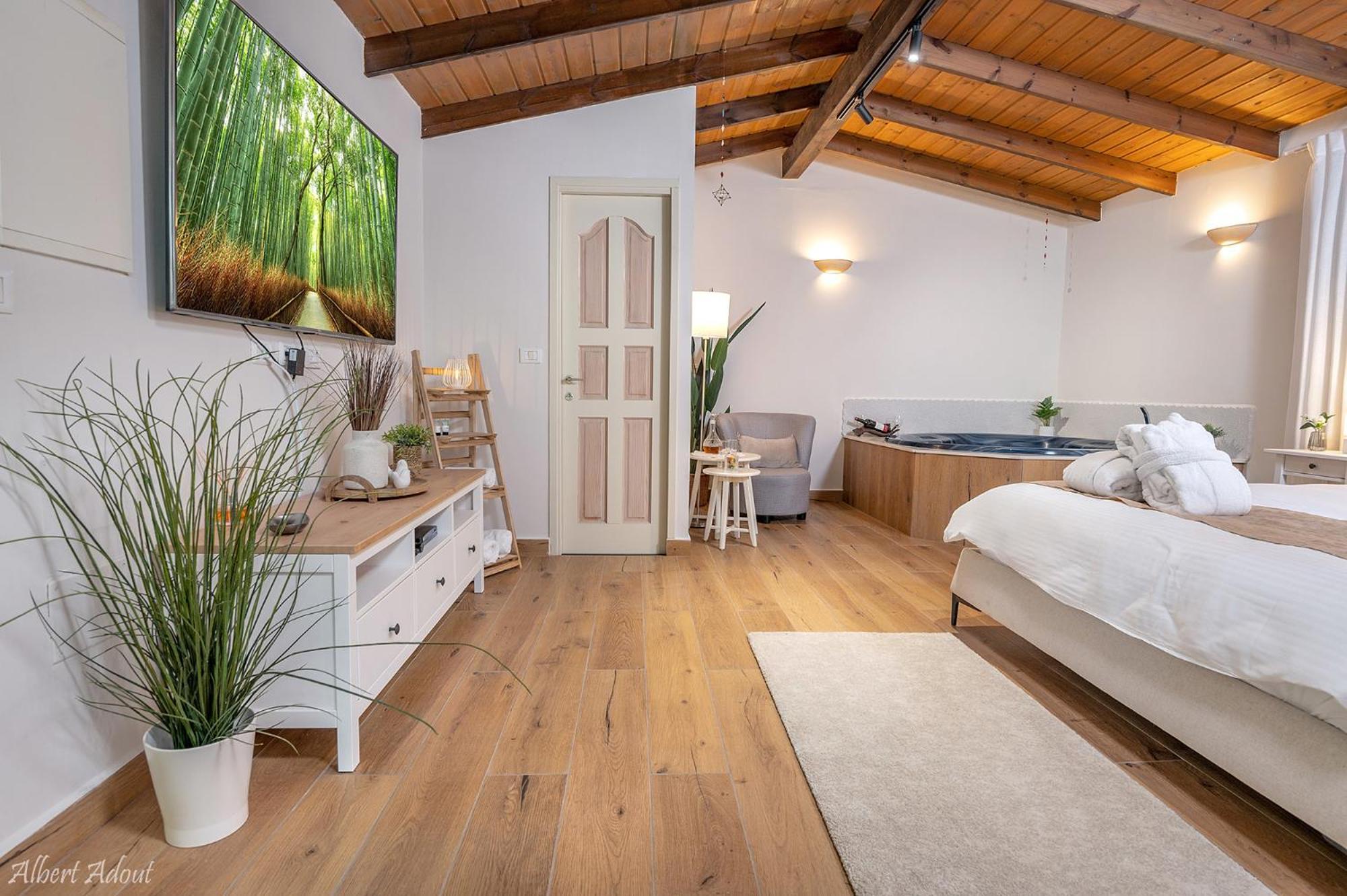 Talia Cabin Guest & Spa โรชปินนา ภายนอก รูปภาพ