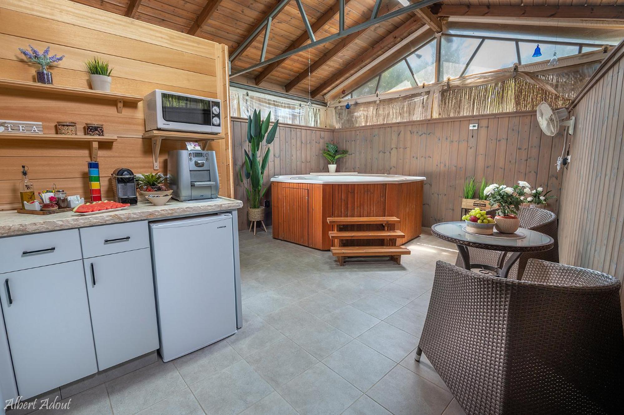 Talia Cabin Guest & Spa โรชปินนา ภายนอก รูปภาพ