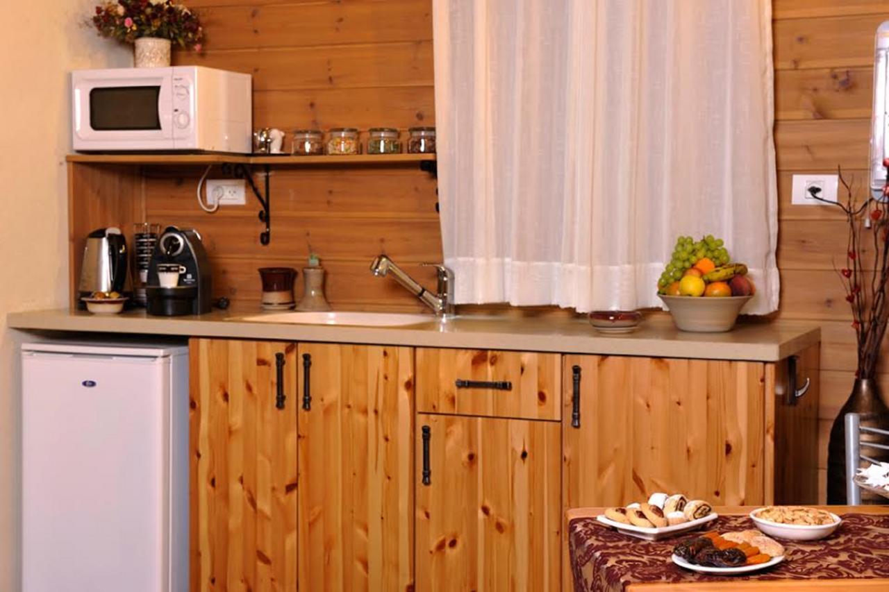Talia Cabin Guest & Spa โรชปินนา ภายนอก รูปภาพ