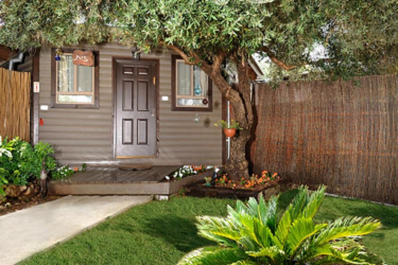 Talia Cabin Guest & Spa โรชปินนา ภายนอก รูปภาพ
